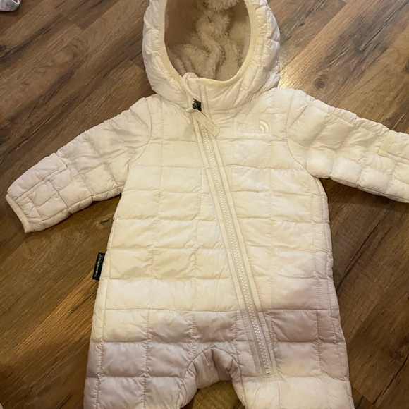 north face thermoball eco bunting